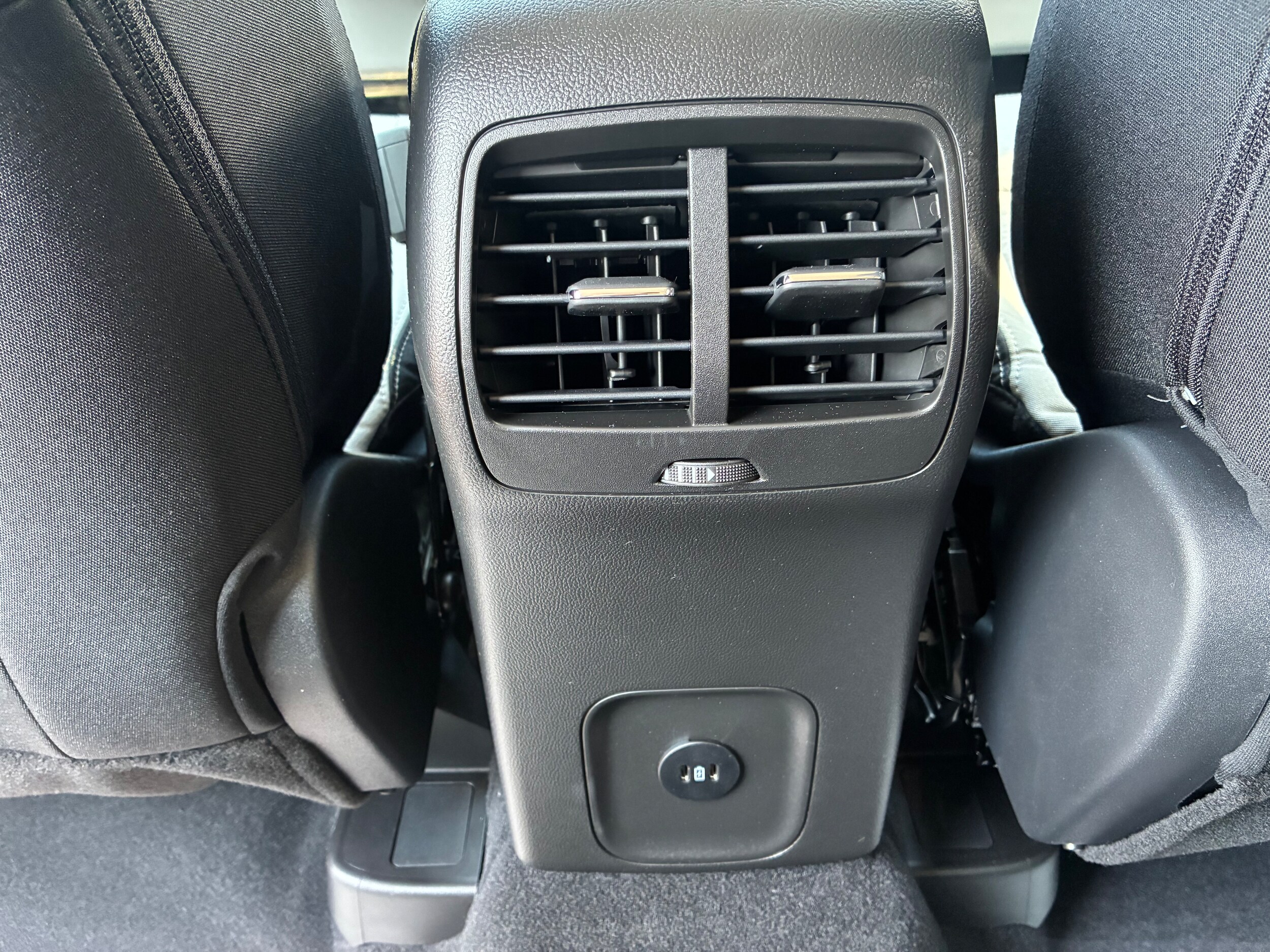 2026 Ford Escape Active - Photo 14