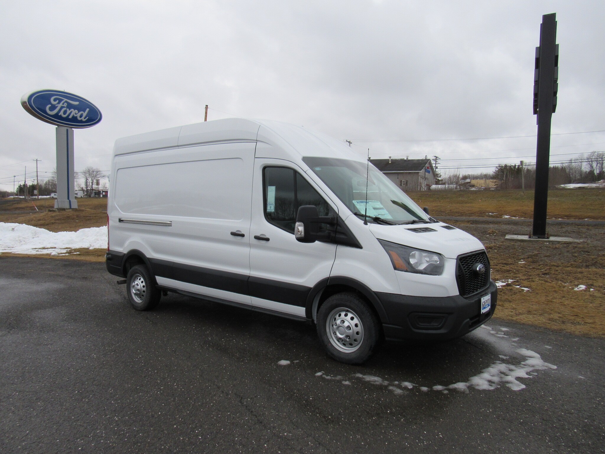 2025 Ford Transit Cargo Van photo 2
