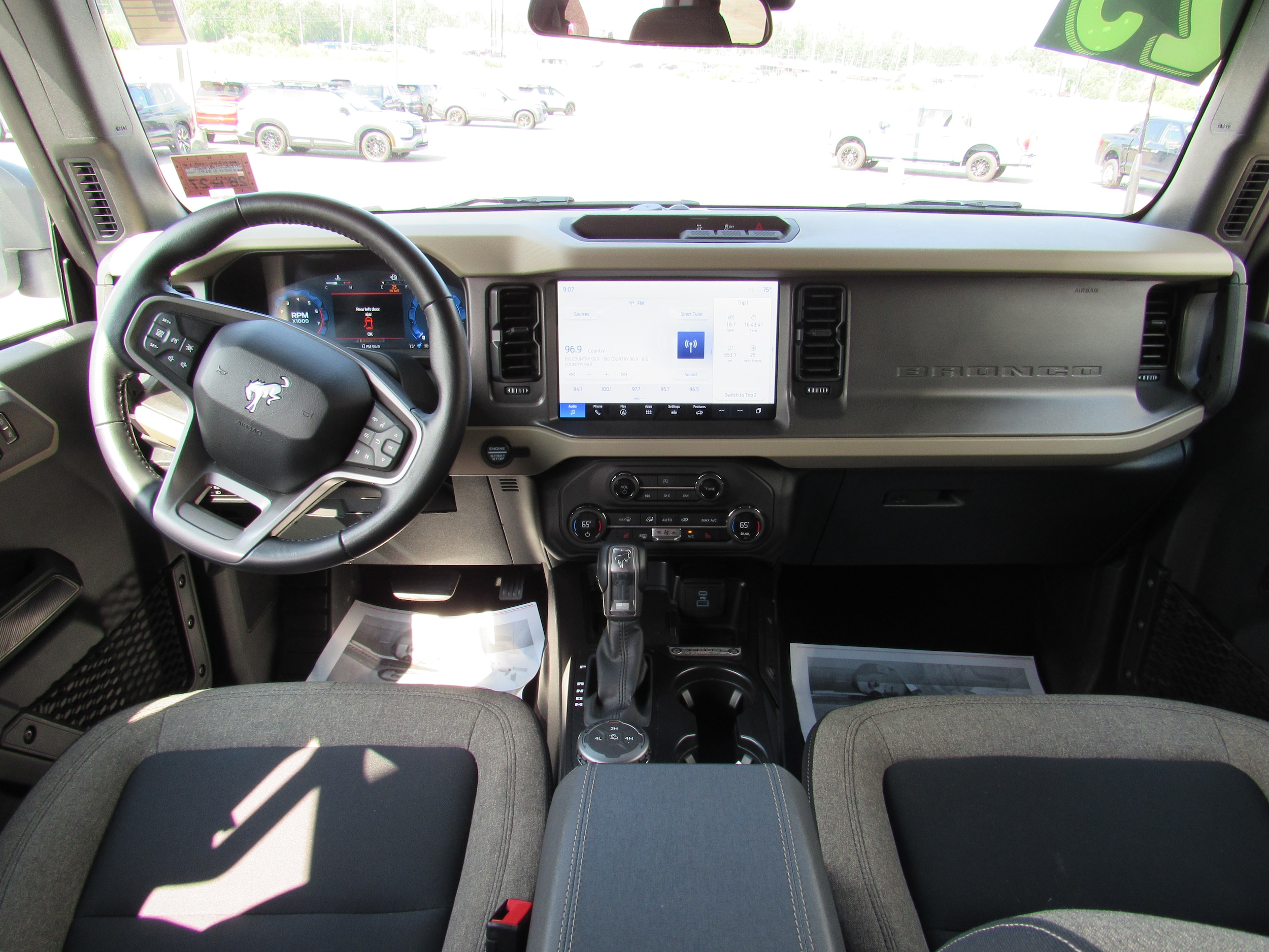 Photo 19