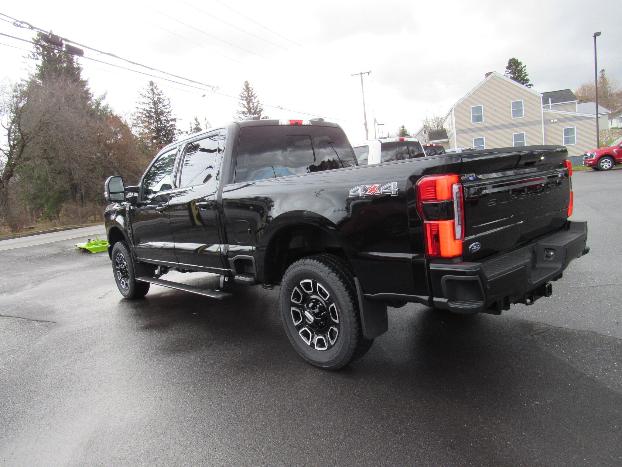 2026 Ford F-350 Platinum photo 3