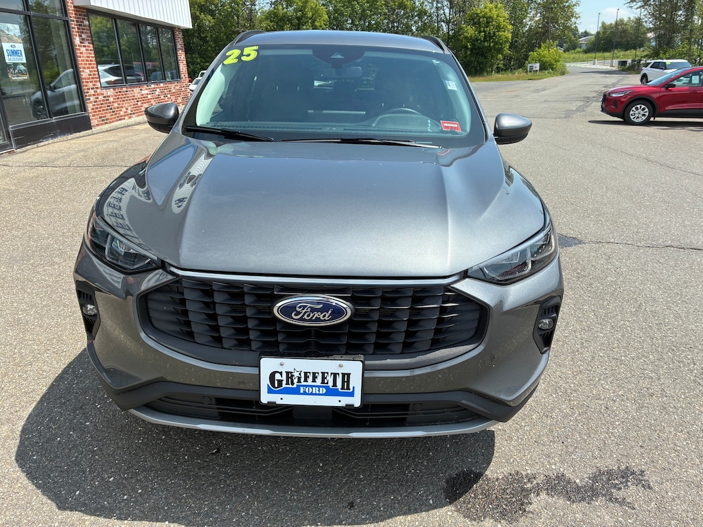 Used 2025 Ford Escape Platinum SUV