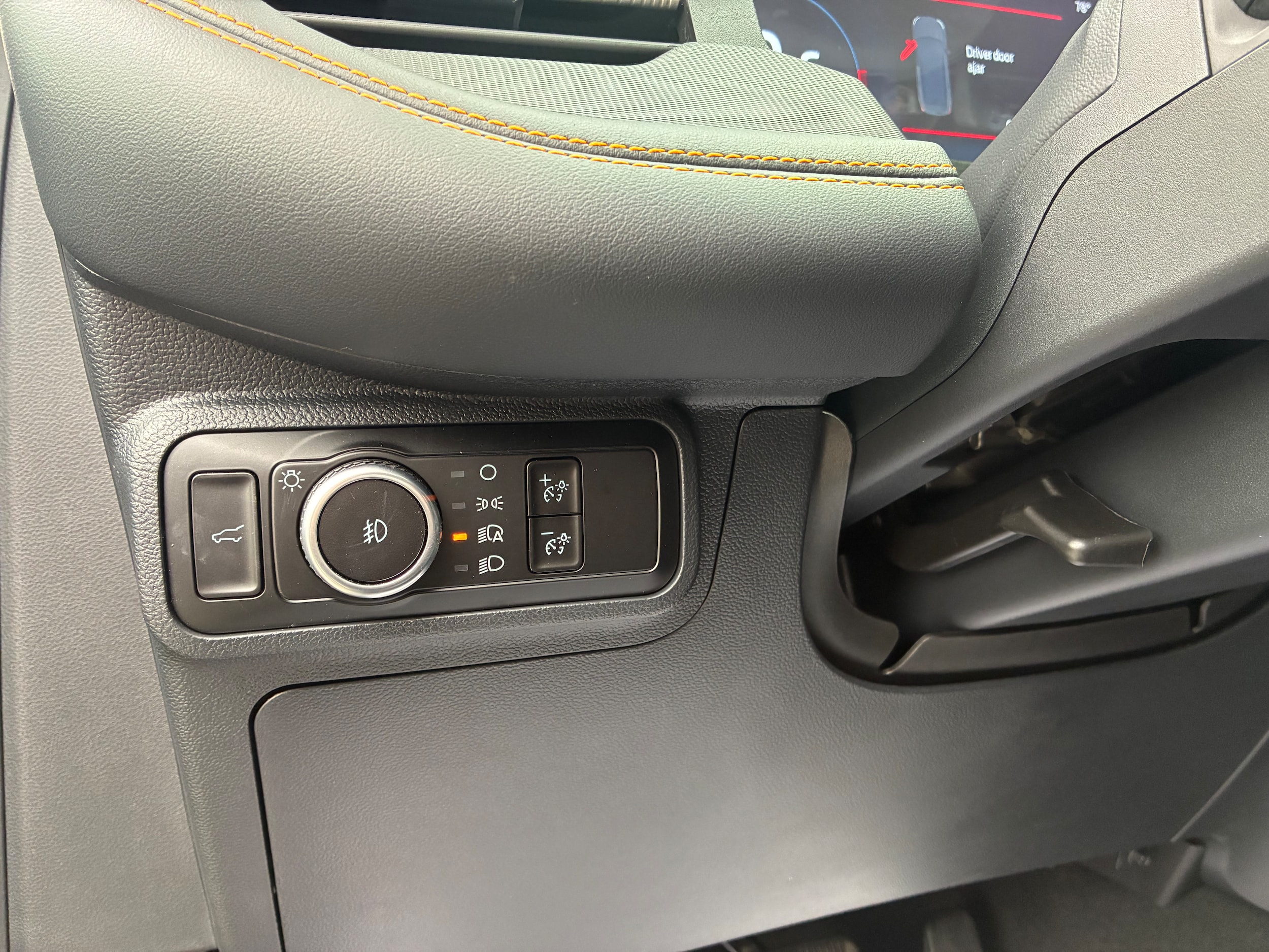 2026 Ford Explorer Tremor - Photo 24