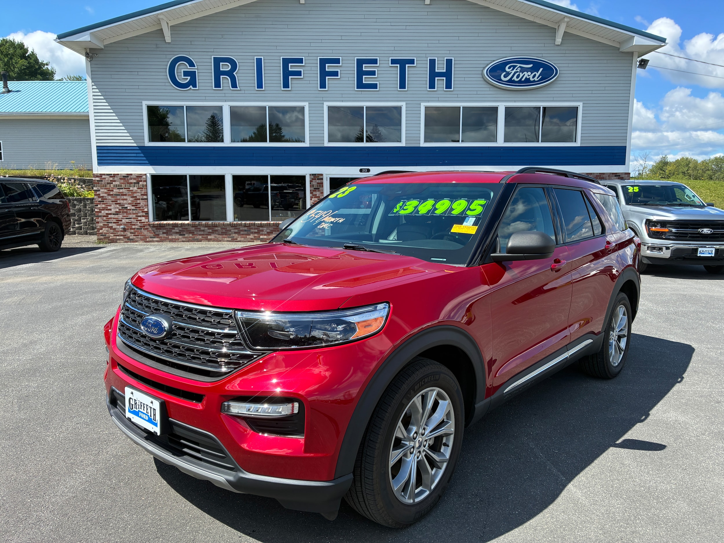 2023 Ford Explorer