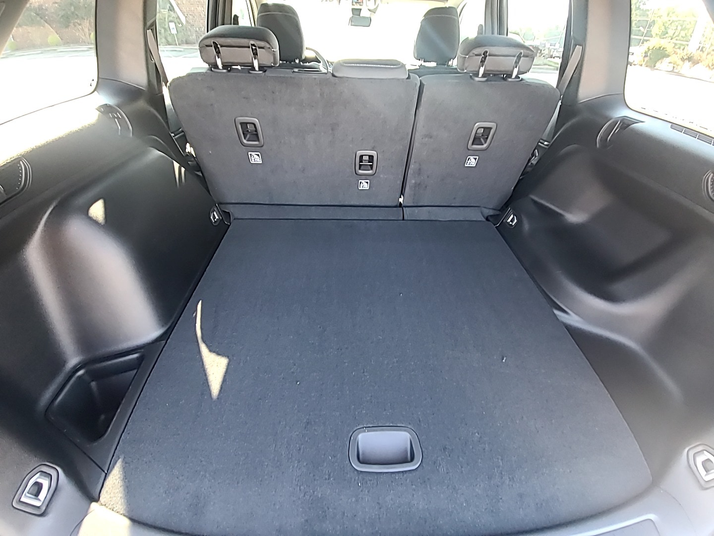 2025 Jeep Grand Cherokee LAREDO X 4X2 Bright White at Griffin CDJR