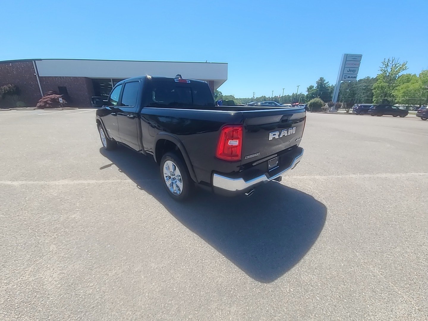2026 Ram 1500 BIG HORN CREW CAB 4X4 6'4 BOX Diamond Black Crystal Pearlcoat at Griffin CDJR