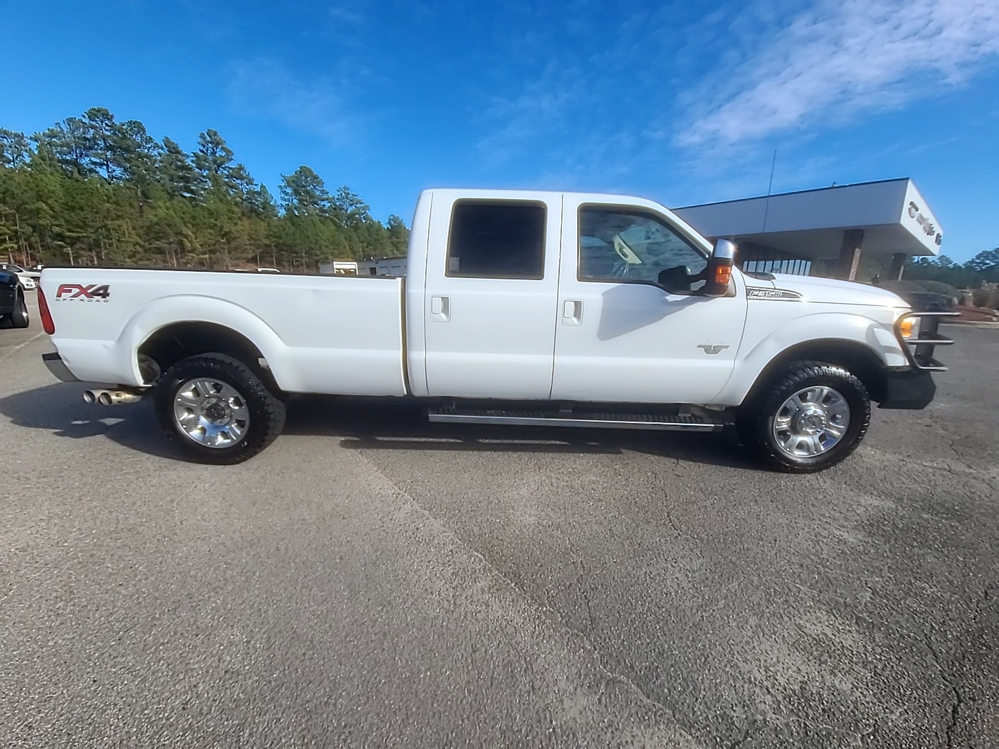 2015 Ford Super Duty F-350 SRW LARIAT FX-4 - 4