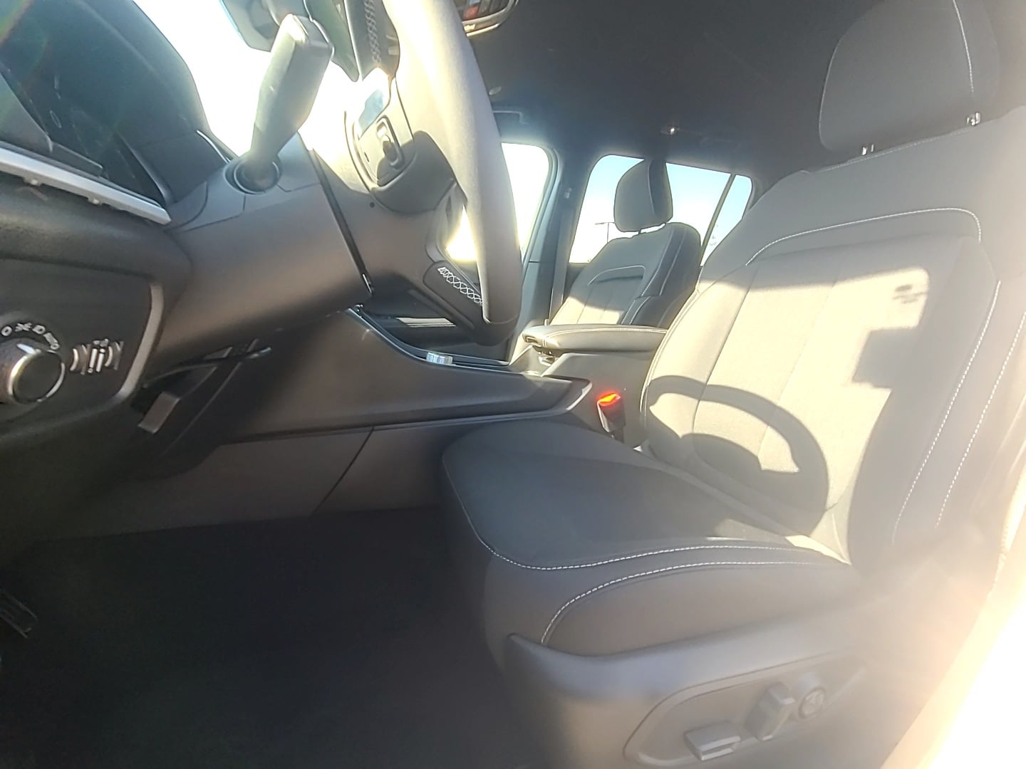 2026 Jeep Grand Cherokee L LAREDO 4X2 Bright White at Griffin CDJR