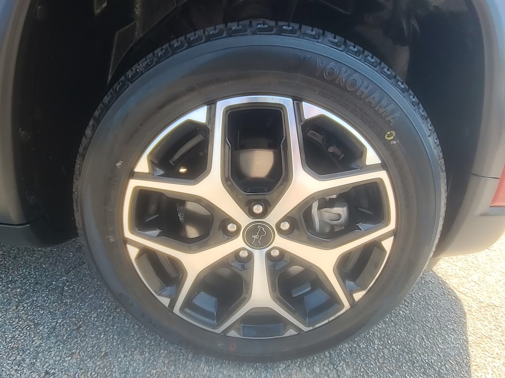 Used 2025 Jeep Compass Limited Sport Utility
