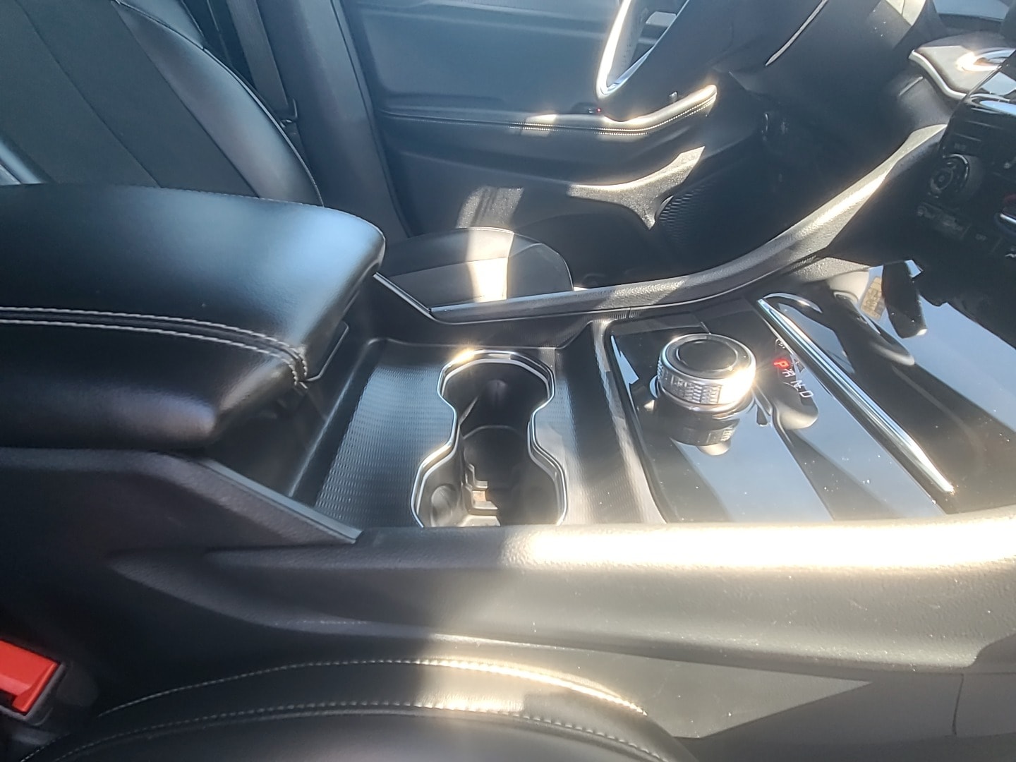 2025 Jeep Grand Cherokee Altitude Diamond Black Crystal Pearlcoat at Griffin CDJR