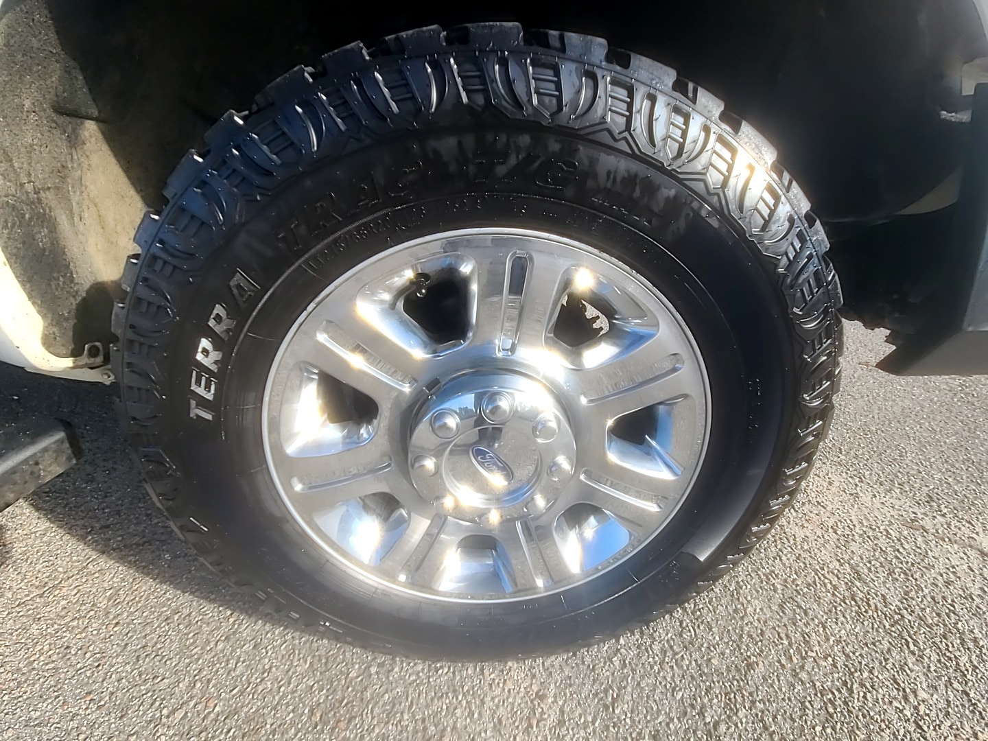 2015 Ford Super Duty F-350 SRW LARIAT FX-4 - 3