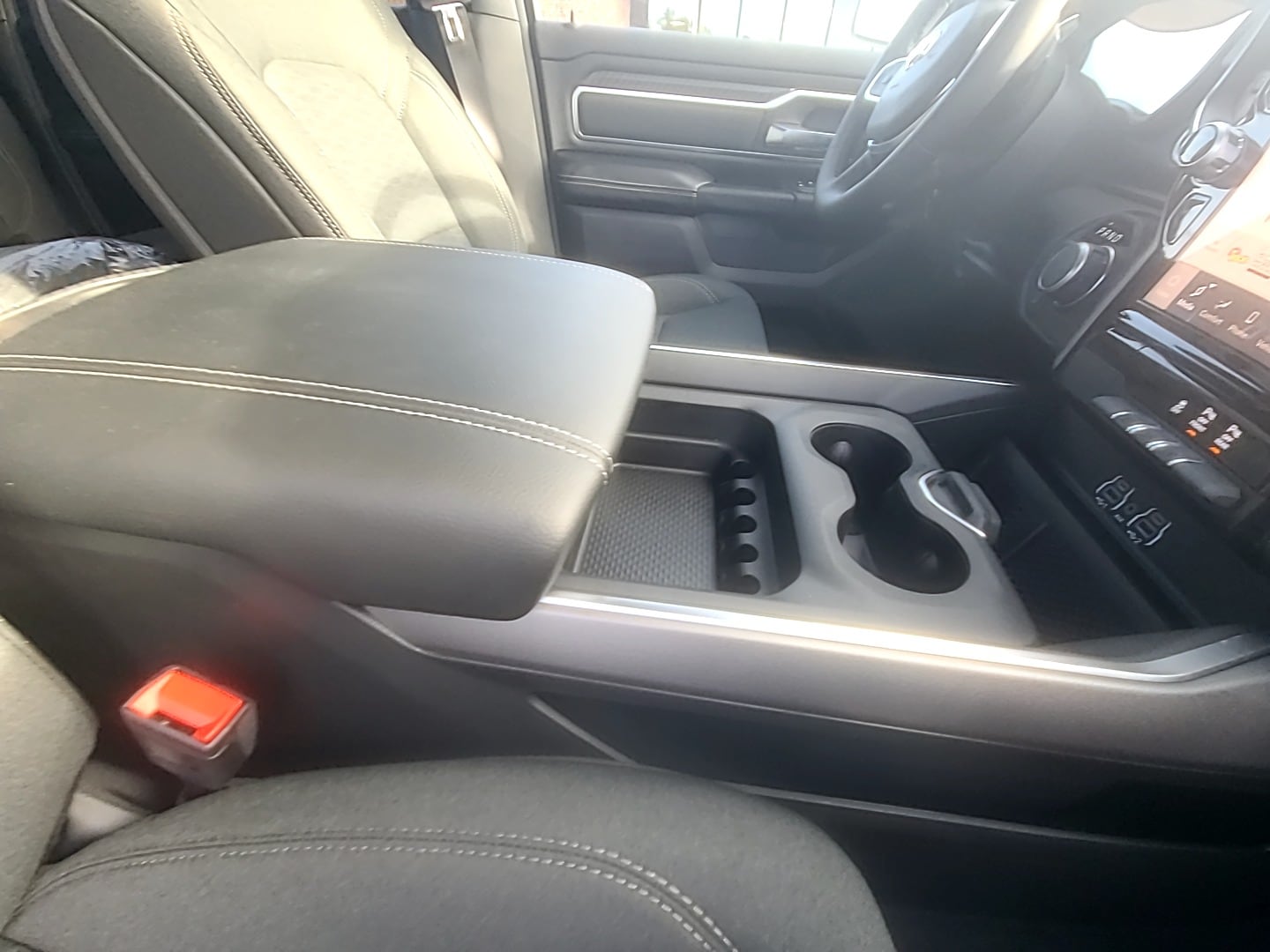 2026 Ram 1500 BIG HORN CREW CAB 4X2 5'7 BOX Diamond Black Crystal Pearlcoat at Griffin CDJR