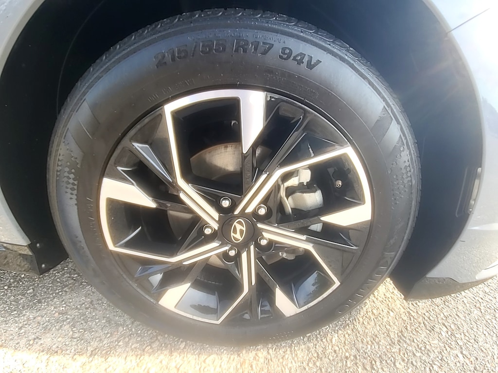 Used 2025 Hyundai Sonata SEL Car