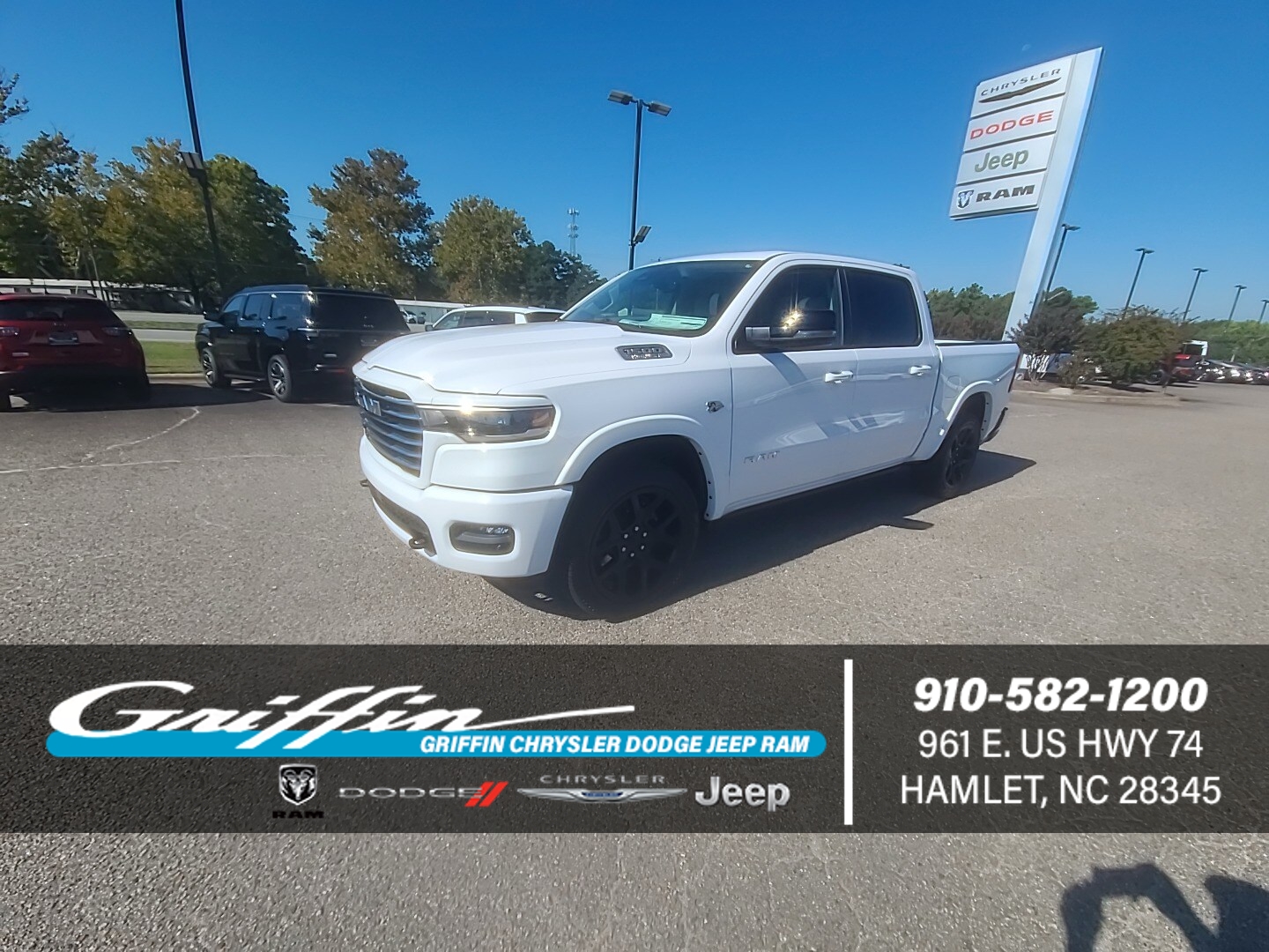 2027 Ram 1500 LARAMIE CREW CAB 4X4 Pickup