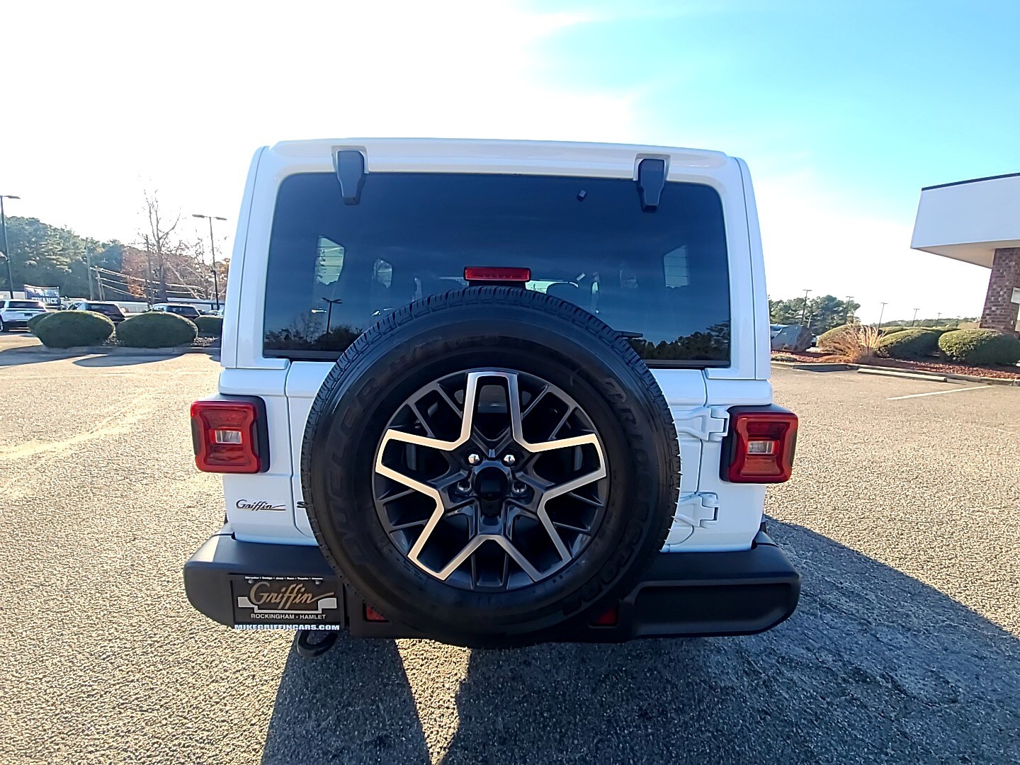 2026 Jeep Wrangler 4-DOOR SAHARA bright white clearcoat at Griffin CDJR