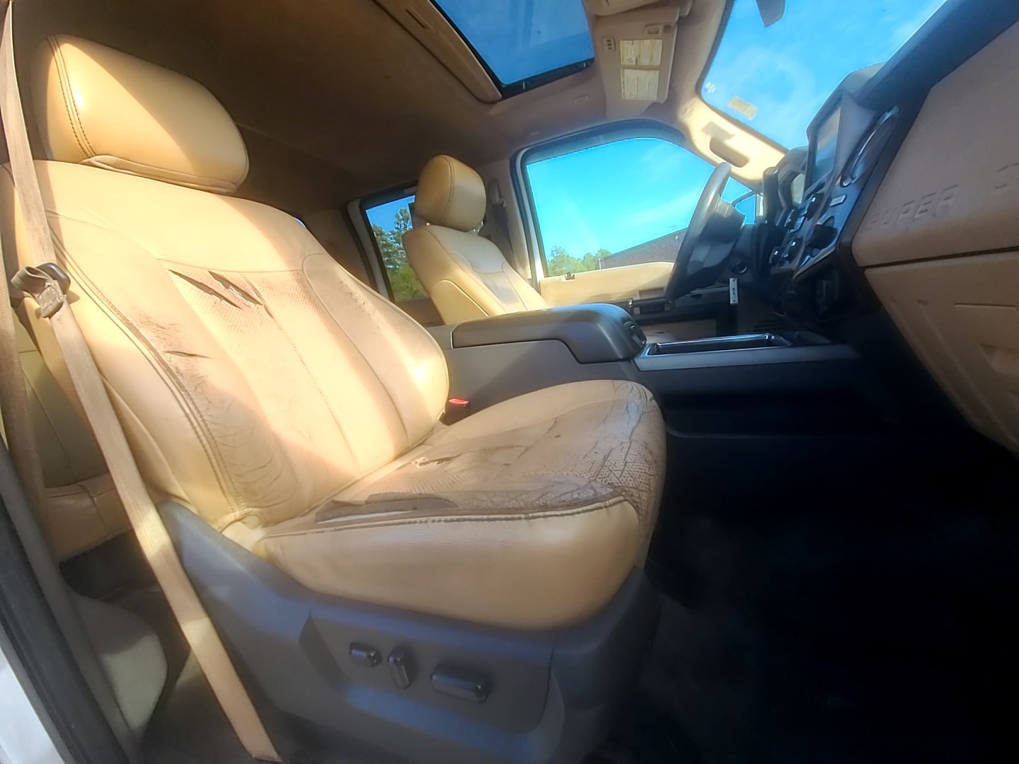 2015 Ford Super Duty F-350 SRW LARIAT FX-4 - 6