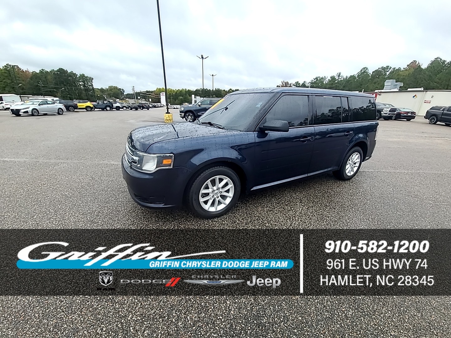 2017 Ford Flex SE's photo