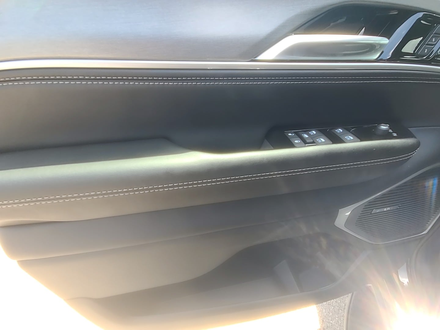 2026 Jeep Grand Wagoneer 4X2 High Gloss Black at Griffin CDJR