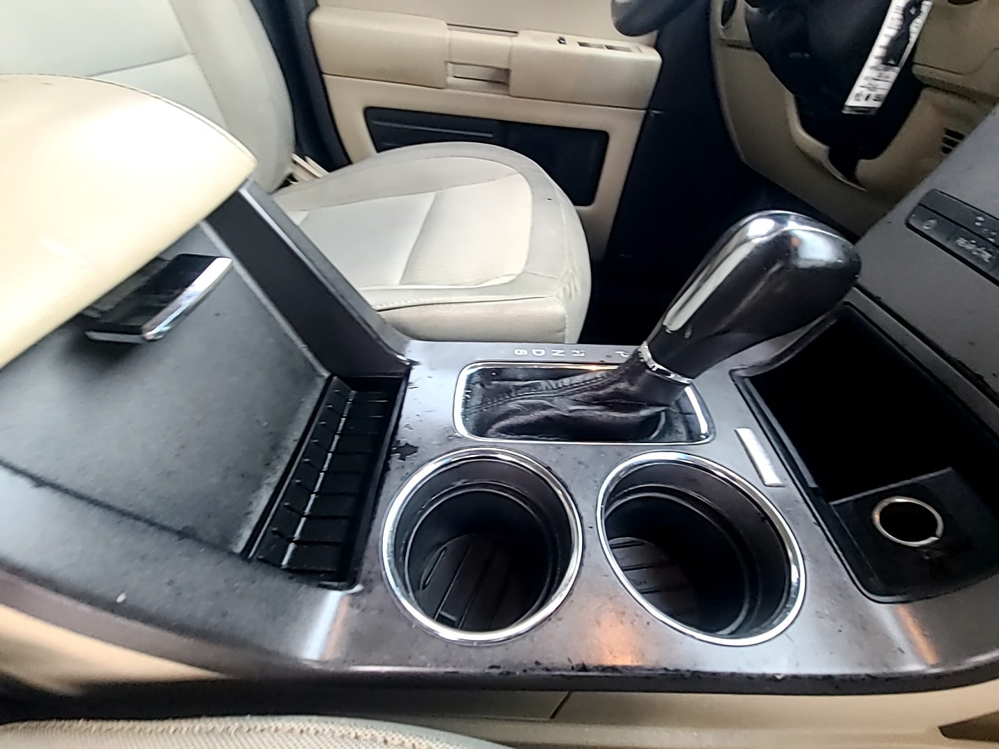 2017 Ford Flex SE - 6