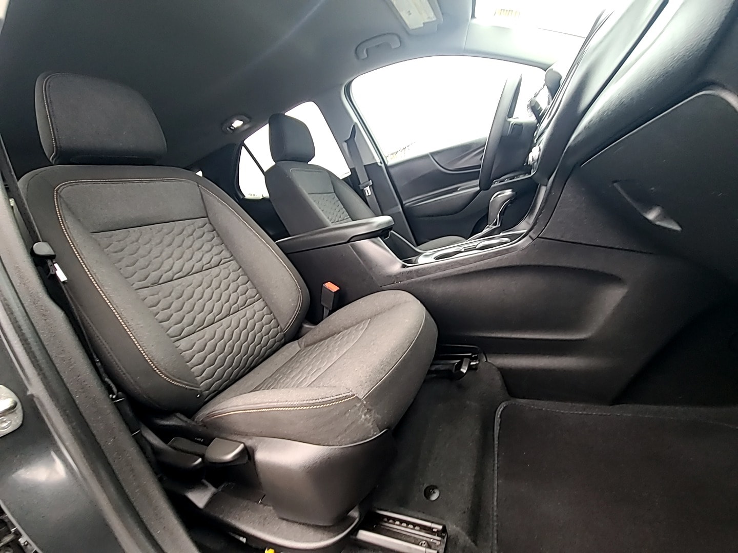 2019 Chevrolet Equinox LT - 5