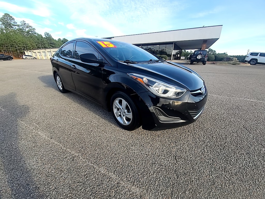 Used 2015 Hyundai Elantra SE Car