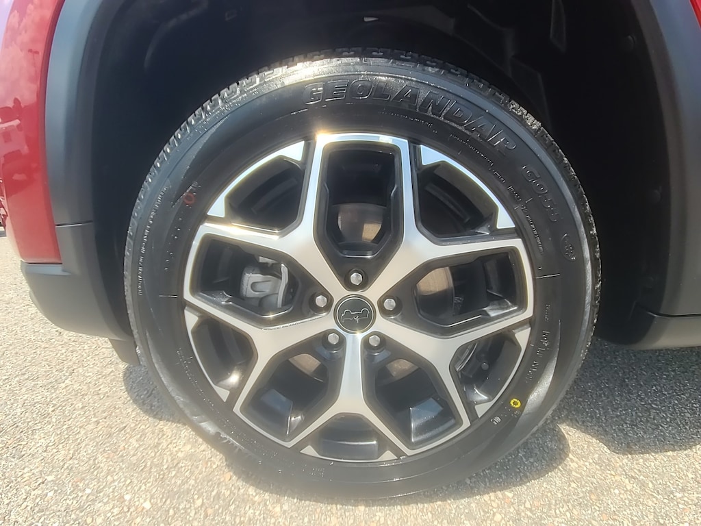 Used 2025 Jeep Compass Limited Sport Utility