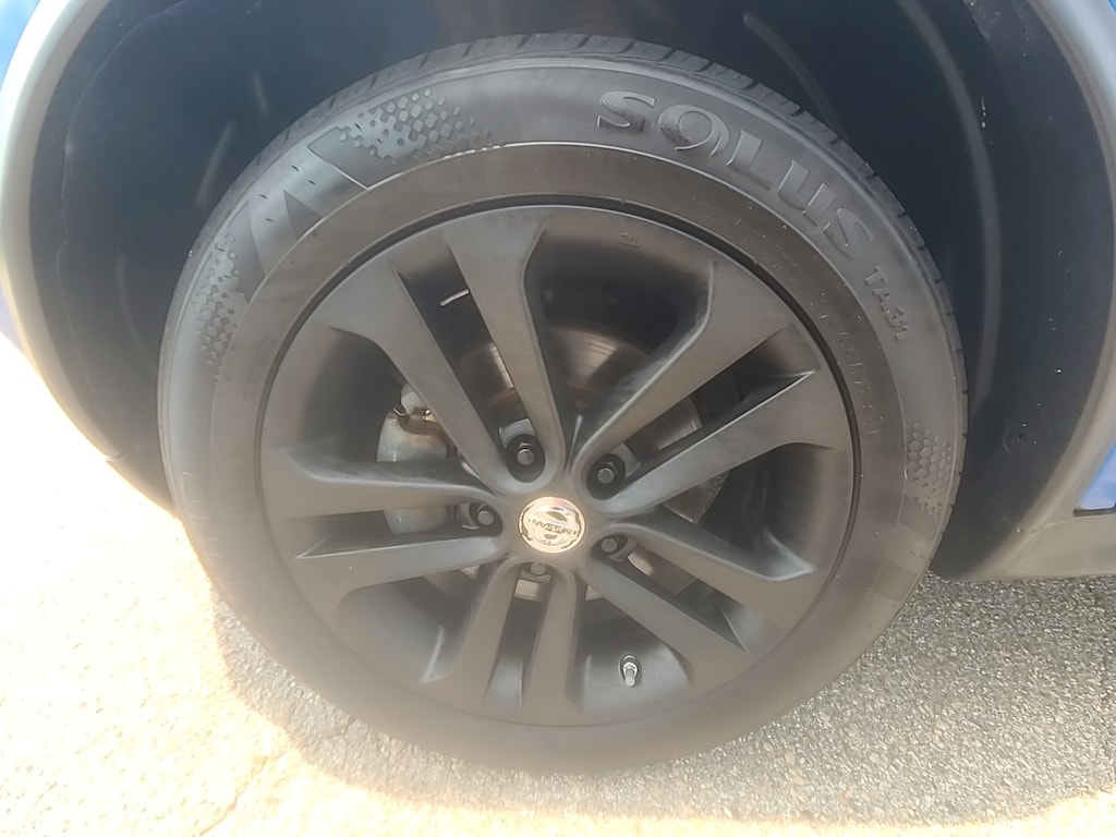 Used 2011 Nissan JUKE SL Station Wagon