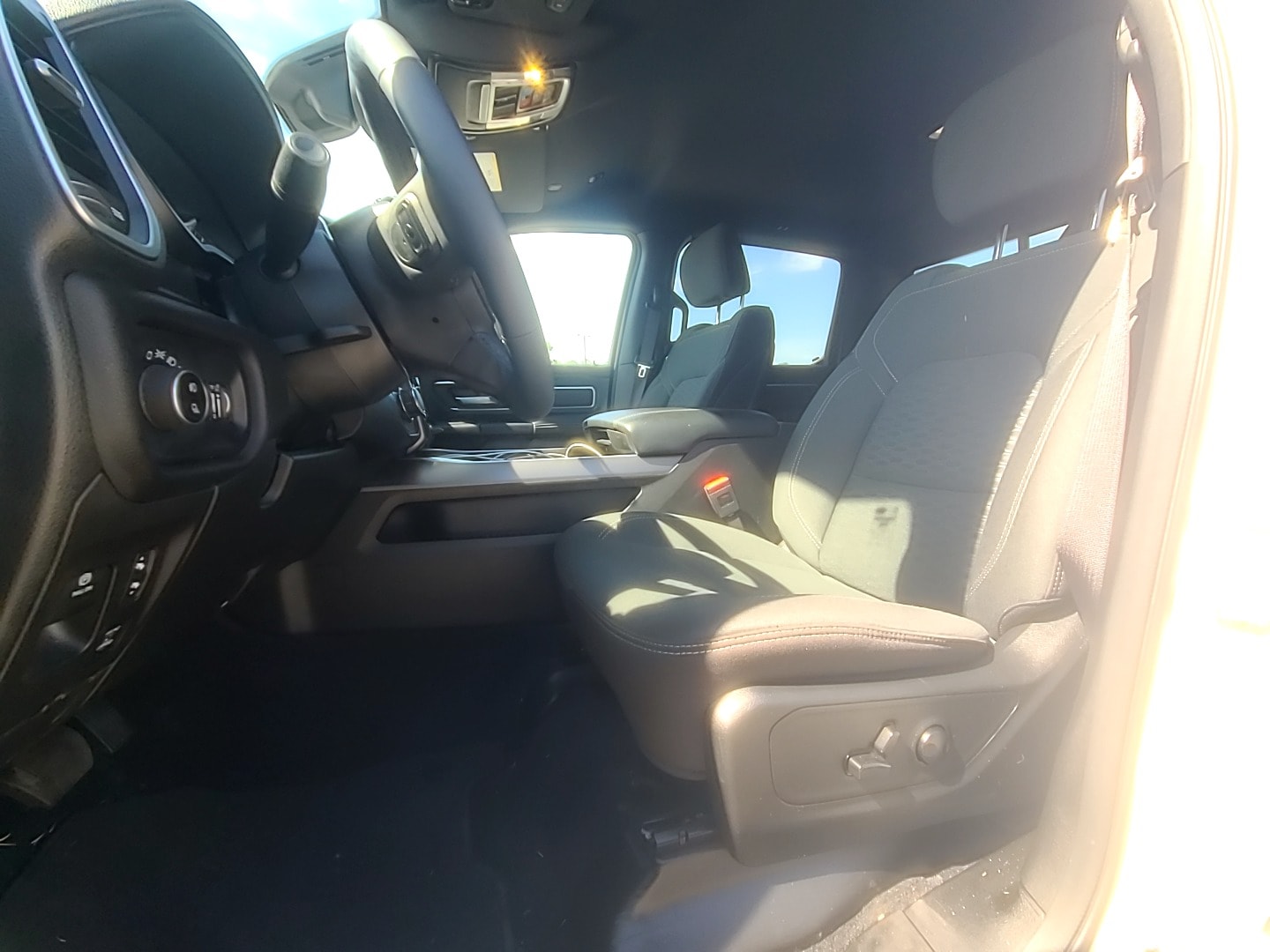 2025 Ram 1500 Big Horn Bright White Clearcoat at Griffin CDJR