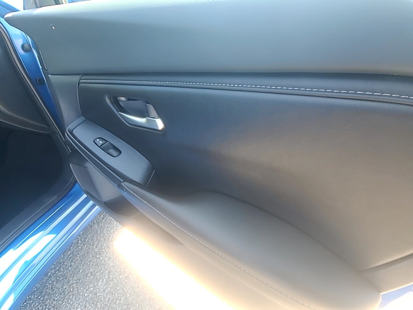 2022 Nissan Sentra SV Electric Blue Metallic at Griffin Nissan