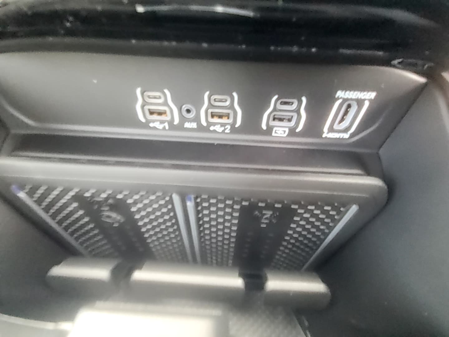 2026 Ram 1500 LARAMIE CREW CAB 4X4 6'4 BOX - 8