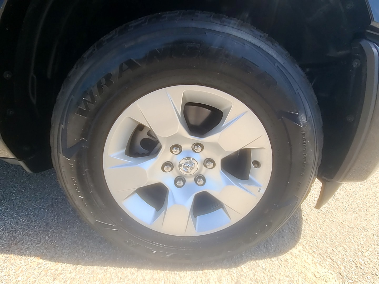 2025 Ram 1500 Big Horn Diamond Black Crystal Pearlcoat at Griffin CDJR