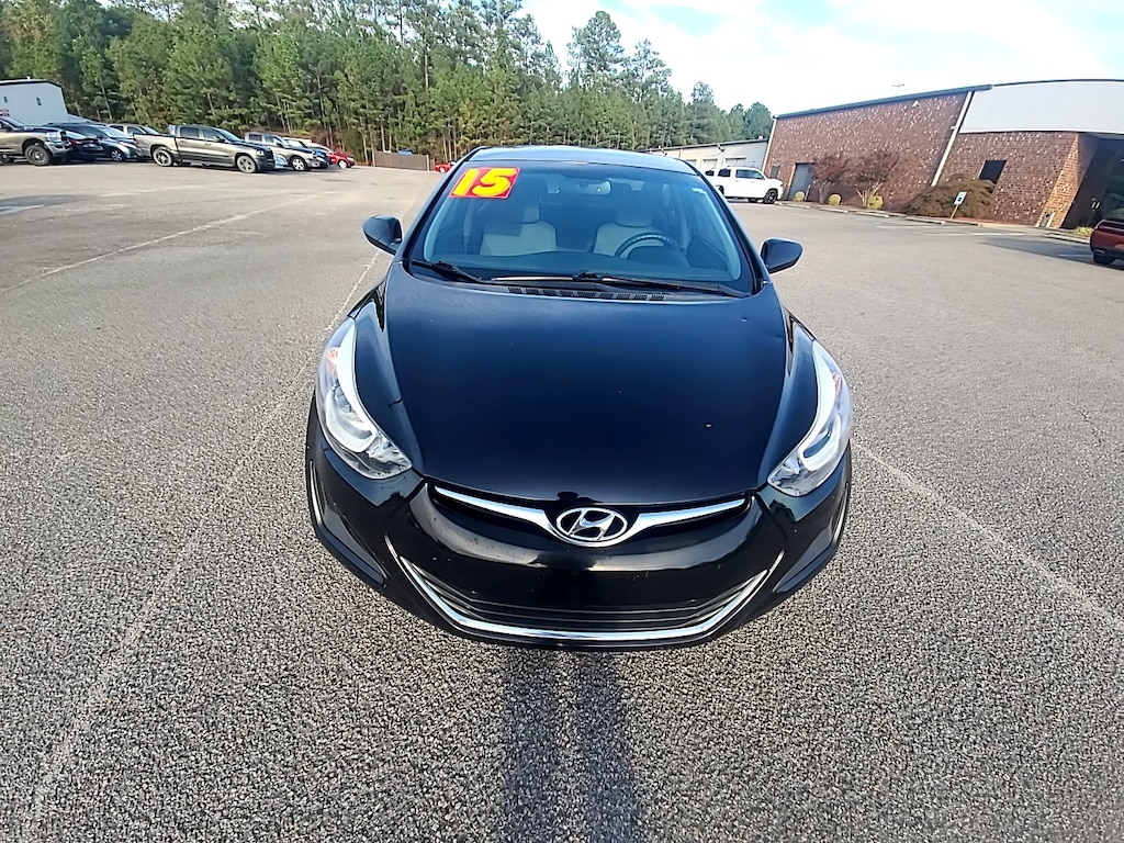 Used 2015 Hyundai Elantra SE Car