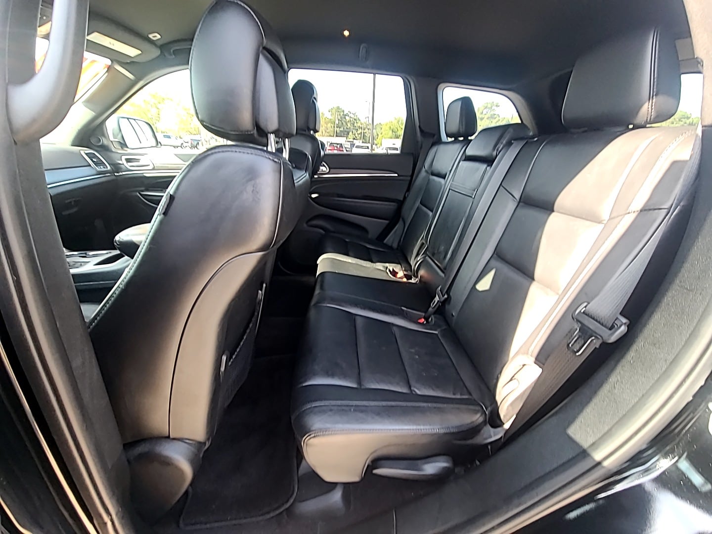 2018 Jeep Grand Cherokee Limited Diamond Black Crystal Pearlcoat at Payless Car Sales