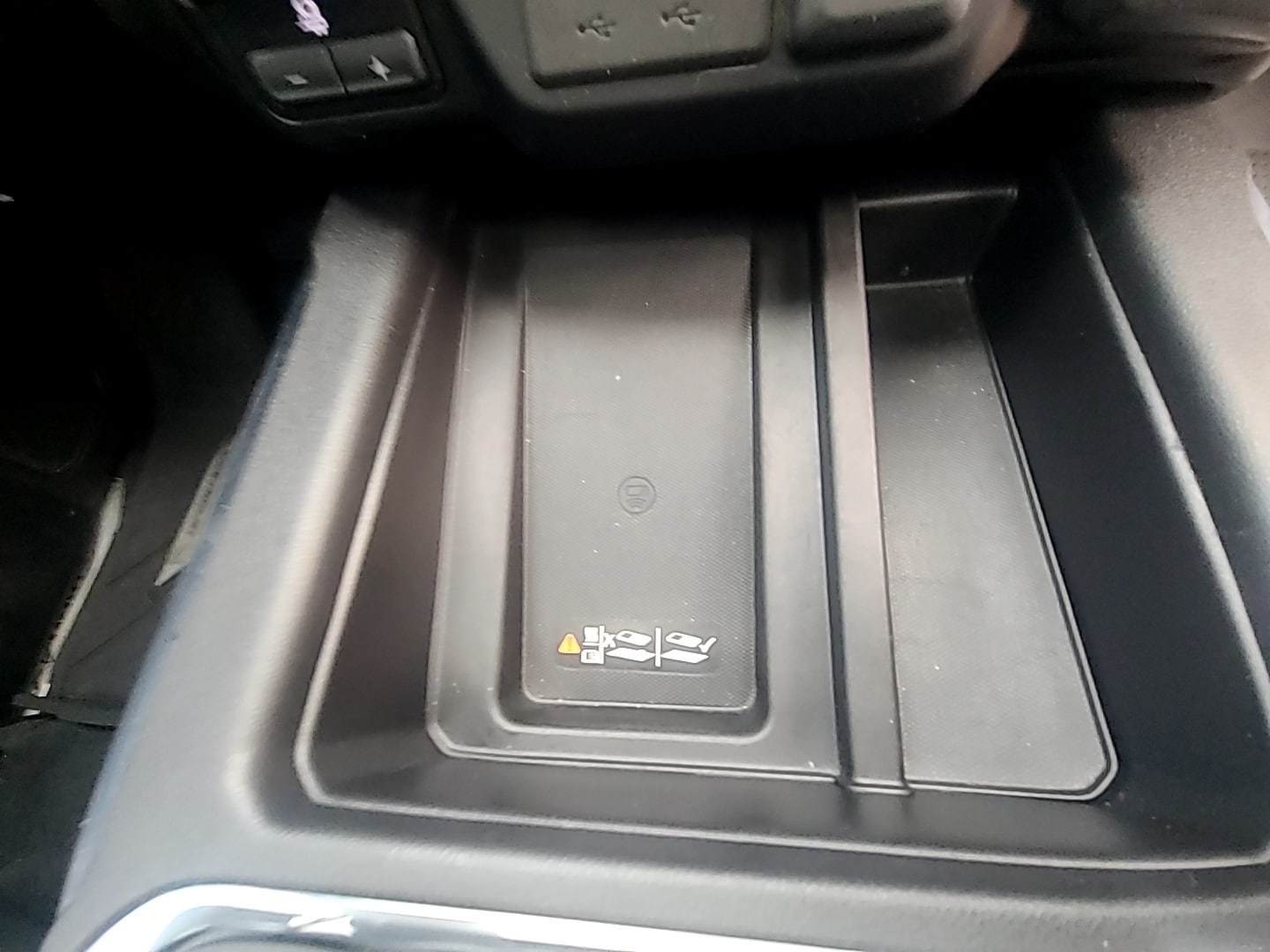 2021 Chevrolet Silverado 1500 High Country - 11