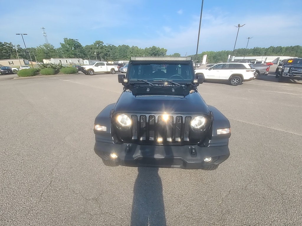 Used 2018 Jeep Wrangler Unlimited Sport Convertible