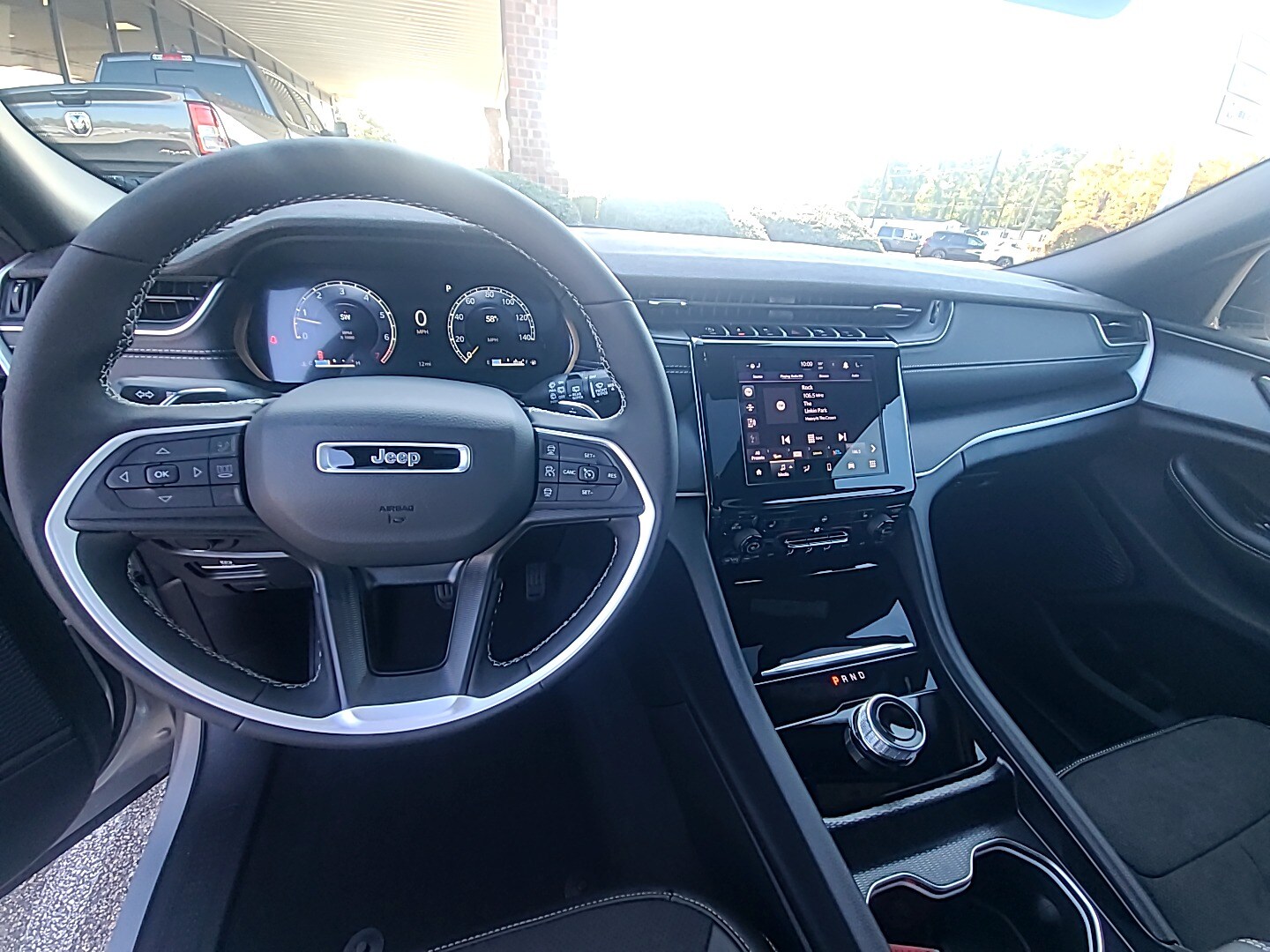 2025 Jeep Grand Cherokee L ALTITUDE X 4X2 Silver Zynith at Griffin CDJR