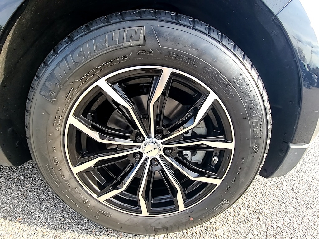 Used 2019 Ford Edge SEL Sport Utility