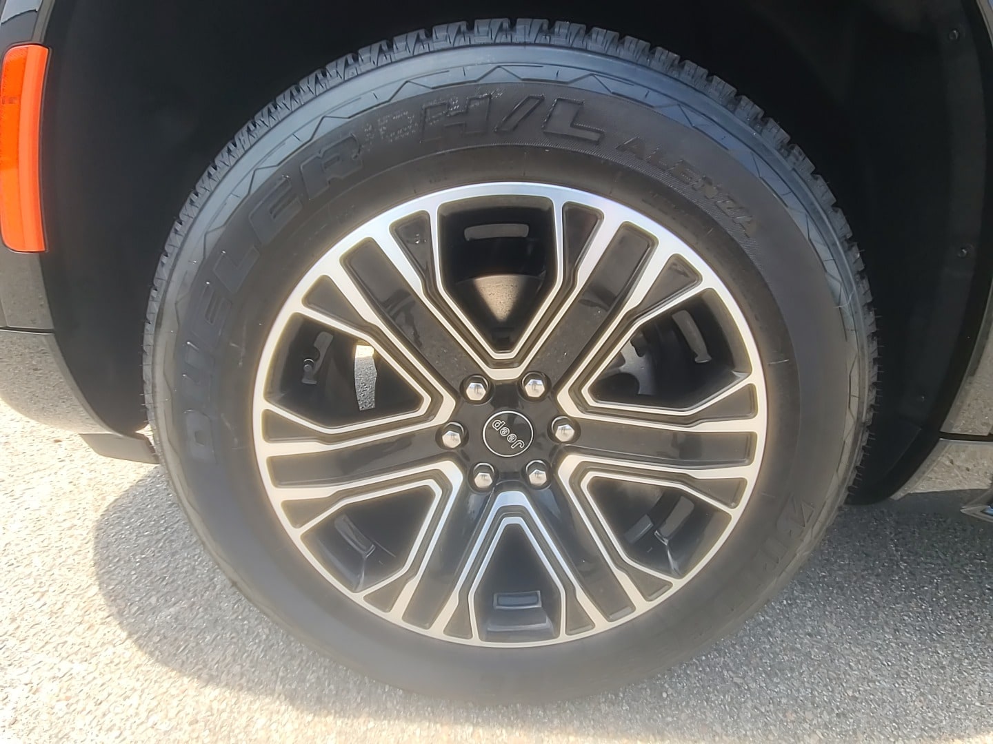 2026 Jeep Grand Wagoneer 4X2 High Gloss Black at Griffin CDJR