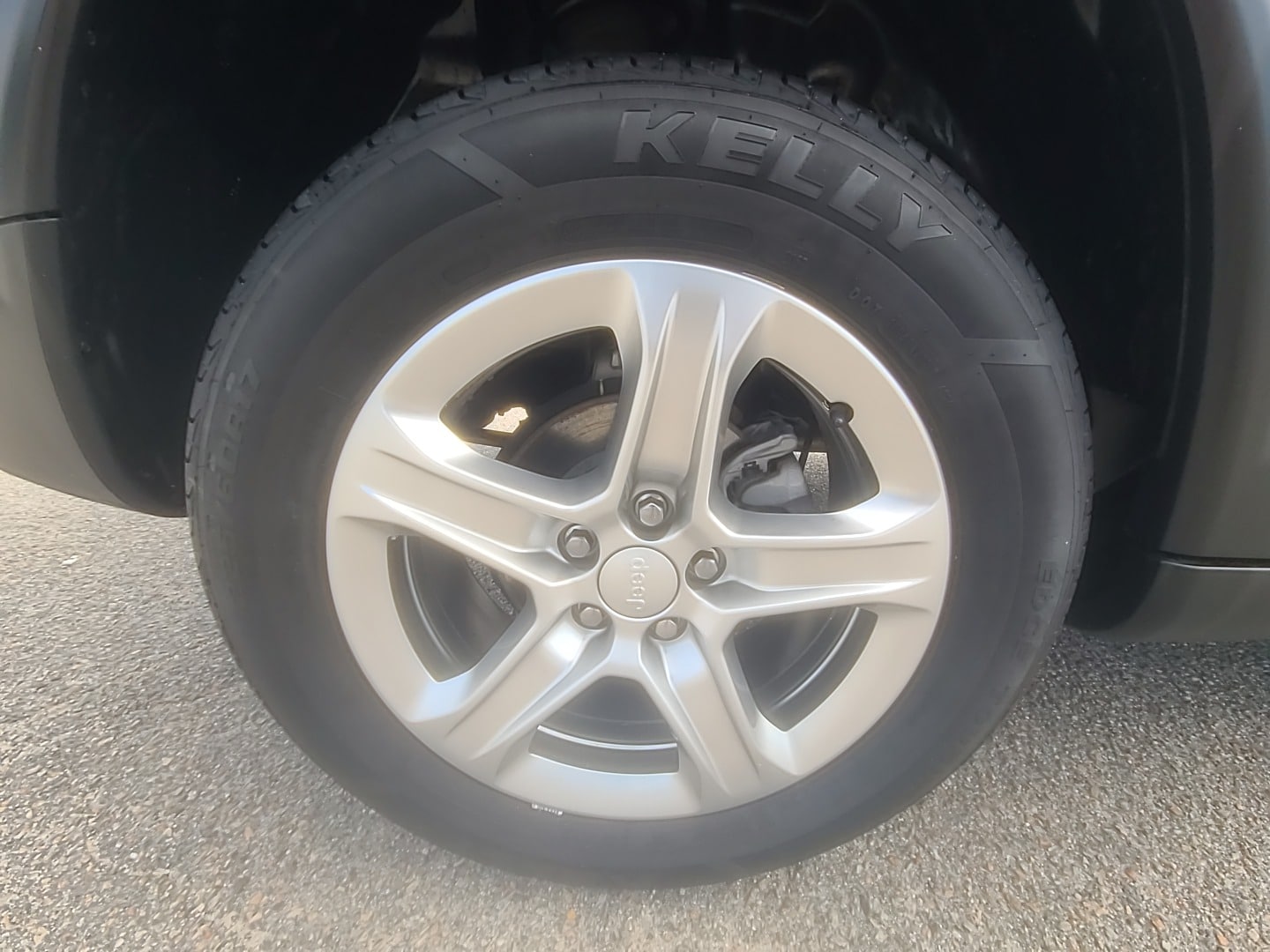 2024 Jeep Compass Latitude Gray at Cooper Chevrolet GMC