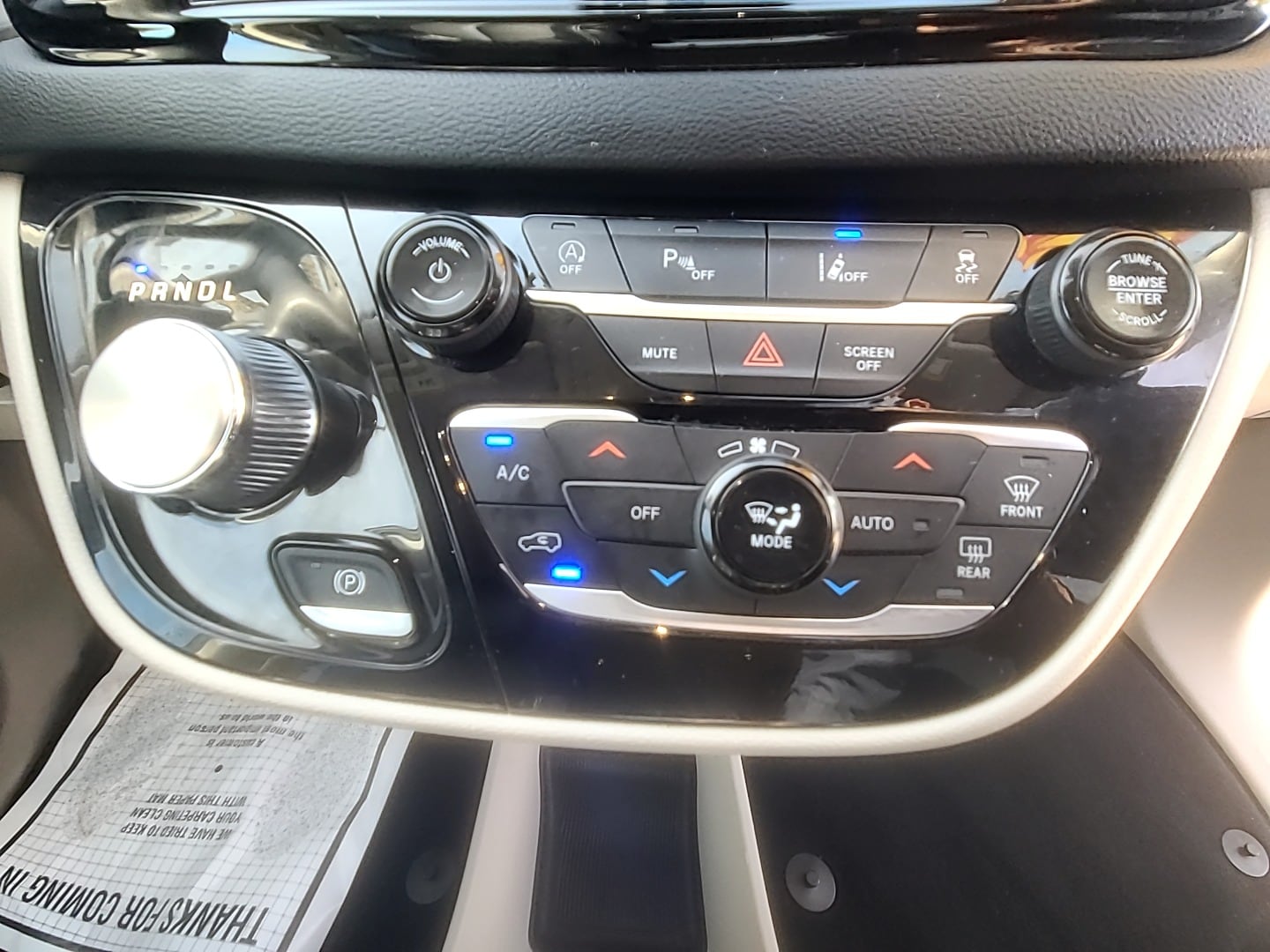 2023 Chrysler Pacifica Touring L Brilliant Black Crystal Pearlcoat at Griffin CDJR