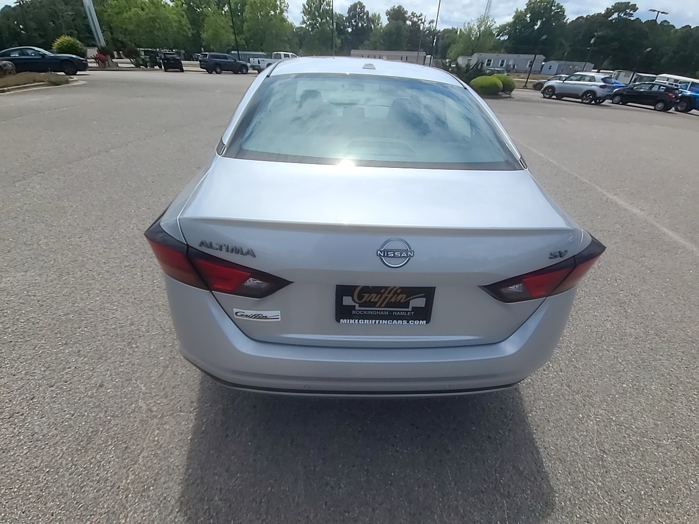2024 Nissan Altima 2.5 SV Brilliant Silver Metallic at Griffin Nissan