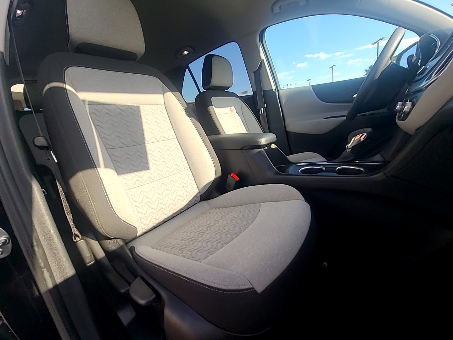 2024 Chevrolet Equinox LS - 7