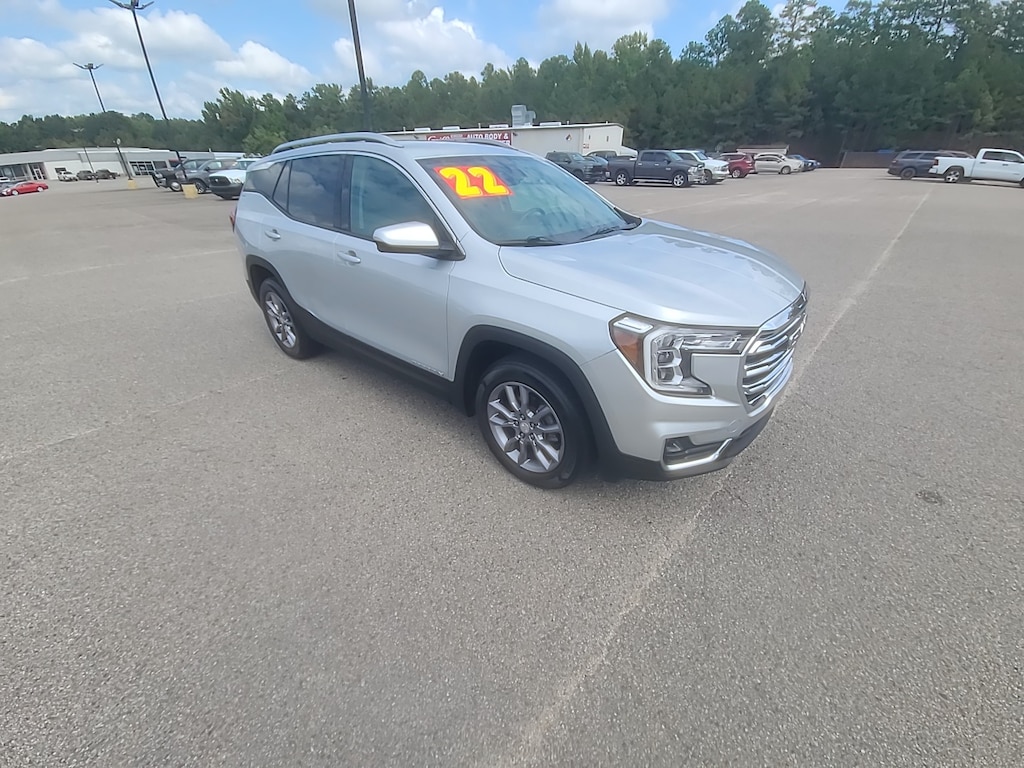 Used 2022 GMC Terrain SLT Sport Utility