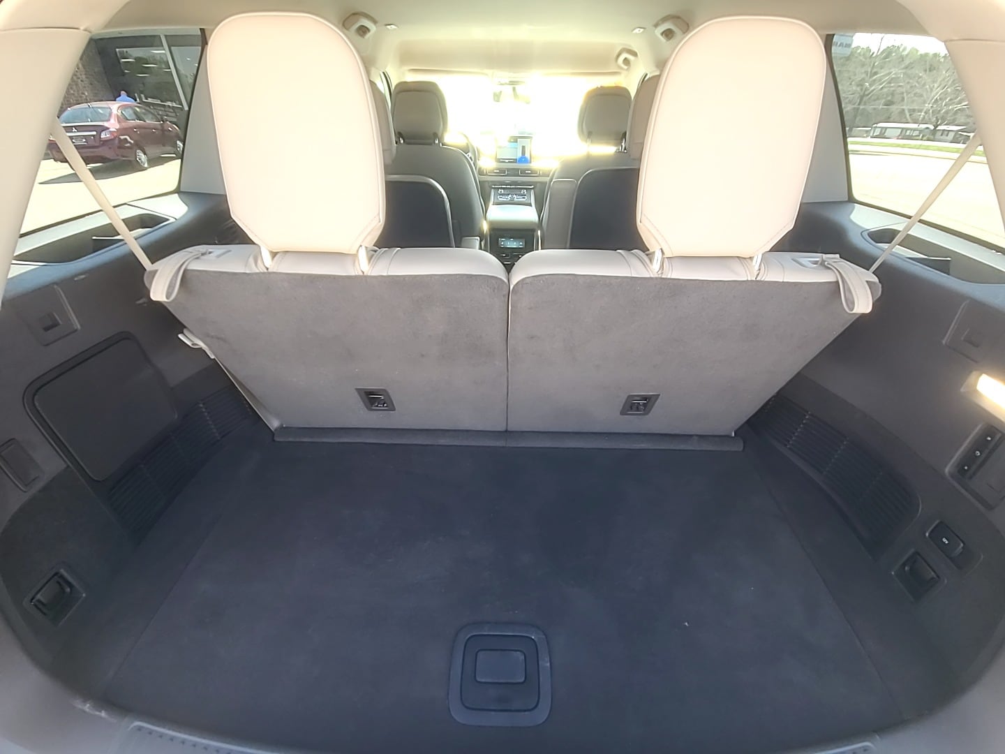 2020 Lincoln Aviator Reserve Blue at Griffin Nissan