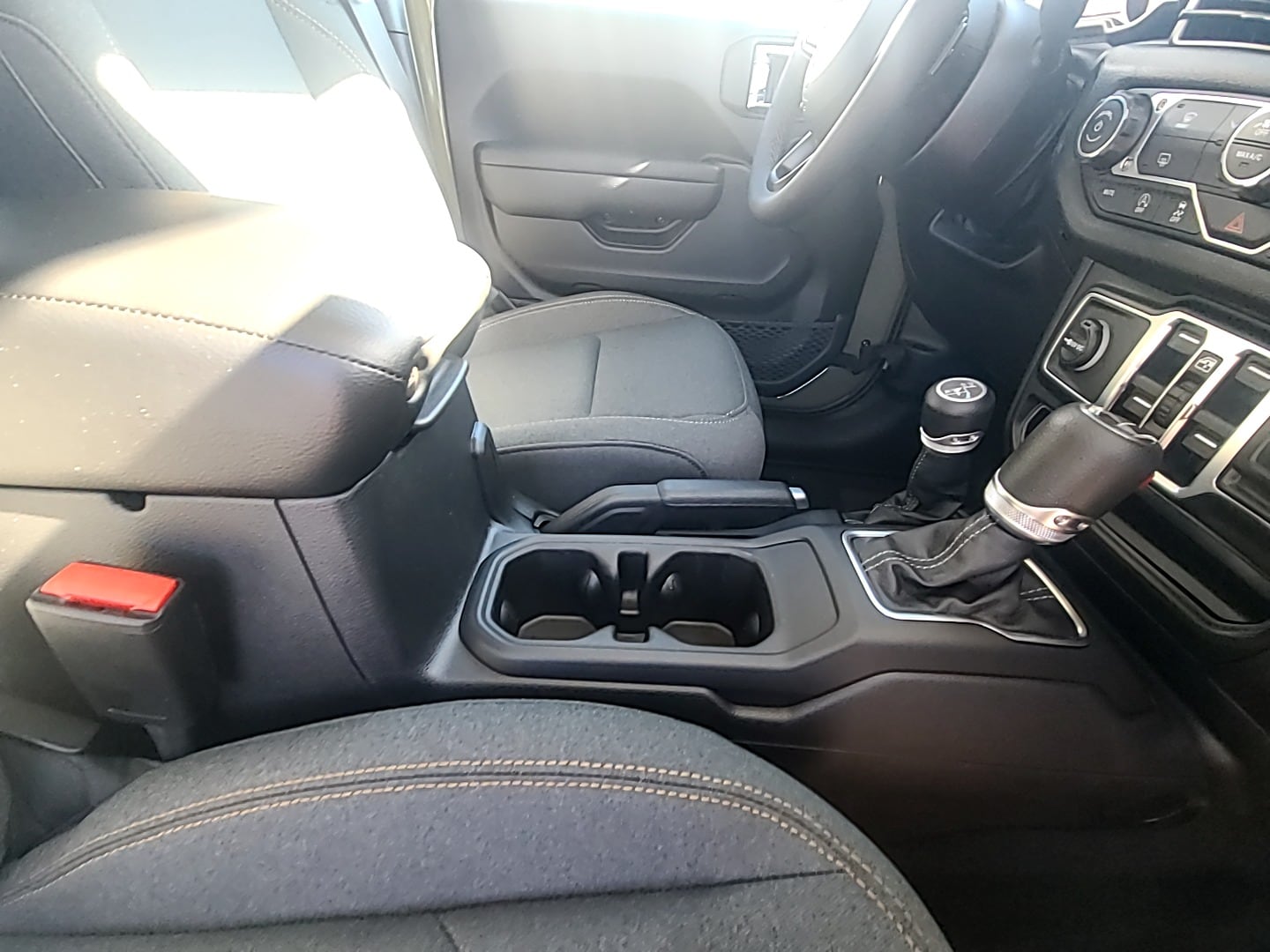 2026 Jeep Wrangler 4-DOOR SPORT S - 10