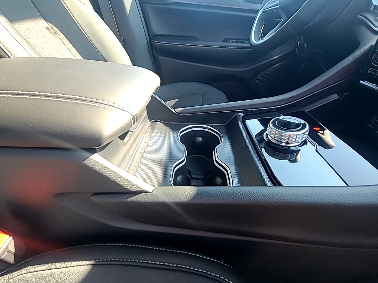 2025 Jeep Grand Cherokee LAREDO X 4X2 - 7