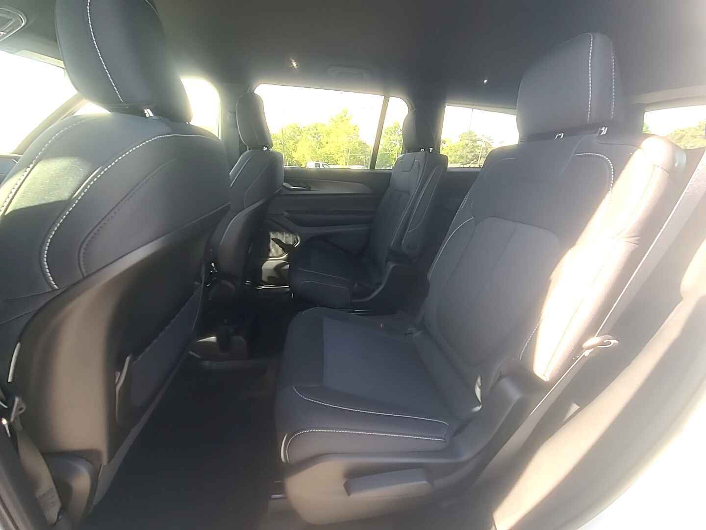 2026 Jeep Grand Cherokee L LAREDO 4X2 Bright White at Griffin CDJR