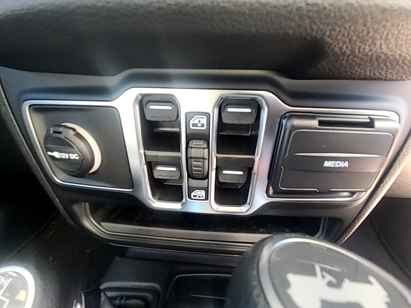 2026 Jeep Wrangler 4-DOOR SPORT - 6