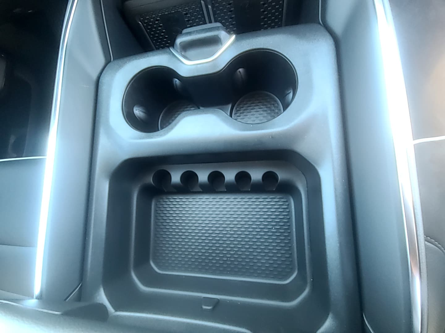 2026 Ram 1500 LARAMIE CREW CAB 4X4 5'7 BOX Ivory White Tri-Coat Pearlcoat at Griffin CDJR