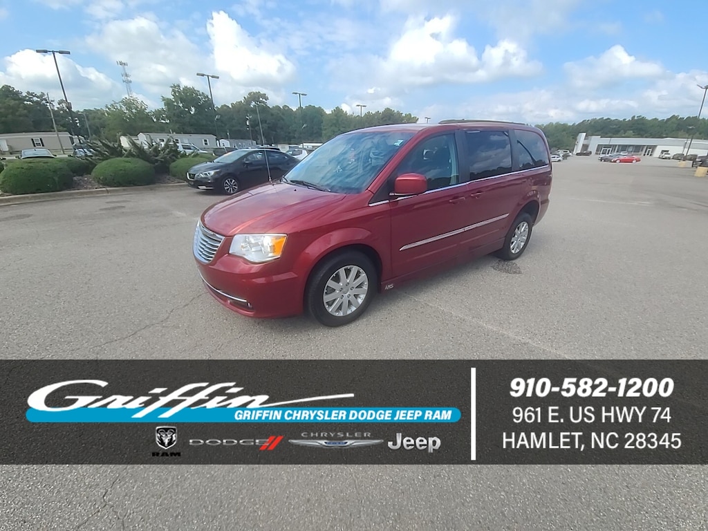 Used 2014 Chrysler Town & Country Touring Mobility Mini-van Passenger