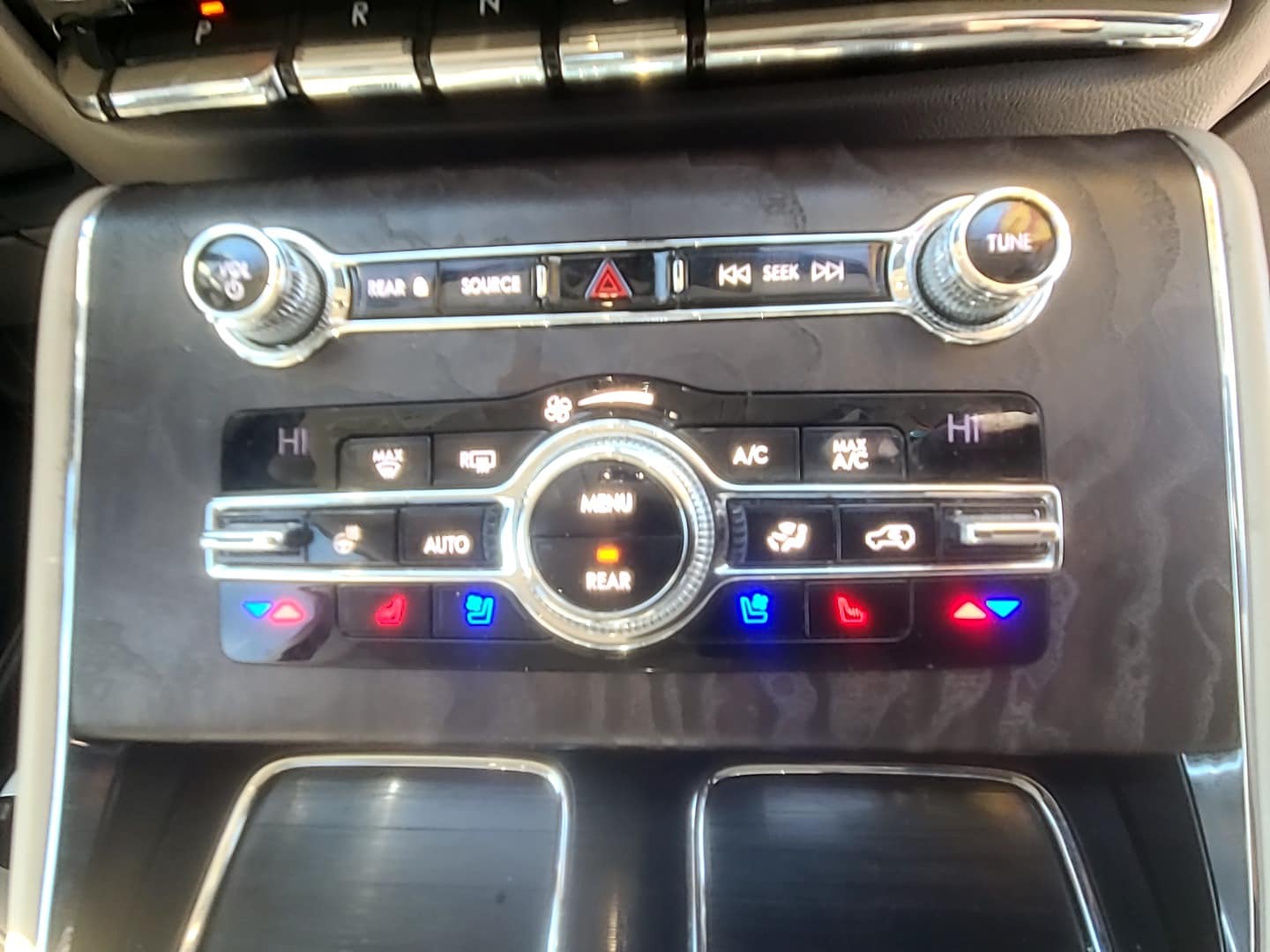 2020 Lincoln Aviator Reserve Blue at Griffin Nissan